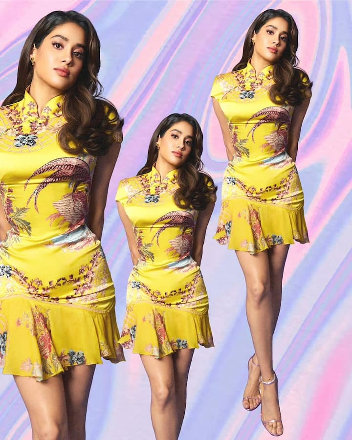 With no statement jewellery, every eye stayed fixed on the intricate artistry of the Cavalli creation.