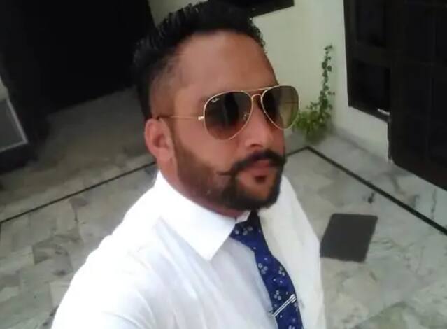 ਵਿਦੇਸ਼ ਤੋਂ ਆਈ ਖ਼ਬਰ ਨੇ ਪਰਿਵਾਰ 'ਚ ਵਿਛਾਏ ਸੱਥਰ, ਨੌਜਵਾਨ ਦੀ ਹੋਈ ਮੌਤ; ਪਰਿਵਾਰ ਦਾ ਰੋ-ਰੋ ਹੋਇਆ ਬੂਰਾ ਹਾਲ Ludhiana Youth Found Dead in Dubai ਵਿਦੇਸ਼ ਤੋਂ ਆਈ ਖ਼ਬਰ ਨੇ ਪਰਿਵਾਰ 'ਚ ਵਿਛਾਏ ਸੱਥਰ, ਨੌਜਵਾਨ ਦੀ ਹੋਈ ਮੌਤ; ਪਰਿਵਾਰ ਦਾ ਰੋ-ਰੋ ਹੋਇਆ ਬੂਰਾ ਹਾਲ