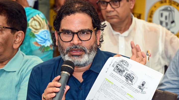 सर्वे में जब  यह सवाल पूछा गया कि क्या मतदाता जन सुराज पार्टी का चुनाव चिन्ह जानते हैं तो लगभग आधे लोगों ने कहा कि उन्हें इसका पता नहीं है. कुछ लोगों ने बताया कि पार्टी का सिंबल स्कूल बैग है,लेकिन एक बड़ा वर्ग अब भी इससे अनजान है. यह स्थिति दिखाती है कि पार्टी का संगठनात्मक विस्तार अभी शुरुआती चरण में है.