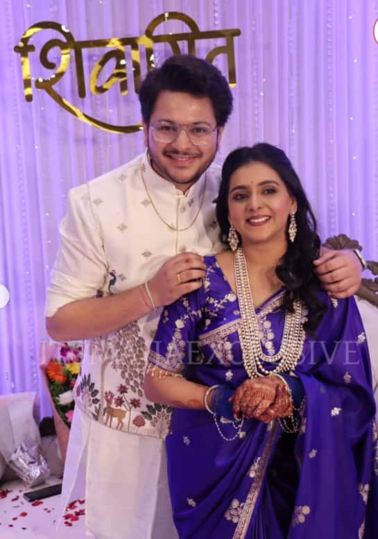 त्यानंतर ‘आई आणि बाबा रिटायर होत आहेत’ या मालिकेत त्याने मकरंदची भूमिका साकारली. सध्या तो ‘पिंगा गं पोरी पिंगा’ या मालिकेत प्रमुख भूमिकेत झळकत आहे.