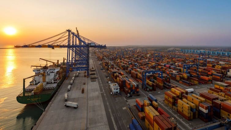 India Maritime Week 2025: Adani Ports Bets On Make-In-India Shipbuilding With New MoUs India Maritime Week 2025: Adani Ports Bets On Make-In-India Shipbuilding With New MoUs