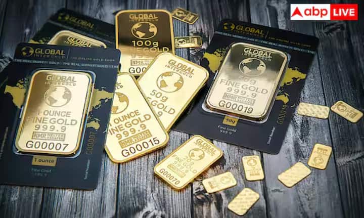 ਕਰਨਾਟਕ ਦਹਾਕਿਆਂ ਤੋਂ ਭਾਰਤ ਦੇ ਸੋਨੇ ਦੇ ਉਤਪਾਦਨ ਵਿੱਚ ਰੀੜ੍ਹ ਦੀ ਹੱਡੀ ਰਿਹਾ ਹੈ। ਕੋਲਾਰ ਸੋਨੇ ਦੇ ਖੇਤਰਾਂ ਅਤੇ ਹੁਟੀ ਸੋਨੇ ਦੀਆਂ ਖਾਣਾਂ ਦਾ ਘਰ, ਇਸ ਕੋਲ 103 ਮਿਲੀਅਨ ਟਨ ਸੋਨੇ ਦੇ ਭੰਡਾਰ ਹੋਣ ਦਾ ਅਨੁਮਾਨ ਹੈ। ਜਦੋਂ ਕਿ ਕੋਲਾਰ ਨੂੰ ਬੰਦ ਕਰ ਦਿੱਤਾ ਗਿਆ ਹੈ, ਹੁਟੀ ਕਾਫ਼ੀ ਮਾਤਰਾ ਵਿੱਚ ਸੋਨੇ ਦਾ ਉਤਪਾਦਨ ਕਰਨਾ ਜਾਰੀ ਰੱਖਦਾ ਹੈ।