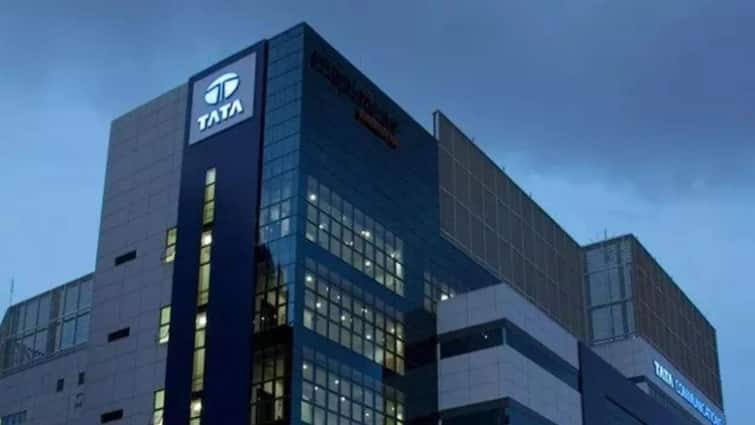 Trustees Vote Out Mehli Mistry: Ratan Tata’s Close Aide To Leave Tata Trusts Board, Says Report Trustees Vote Out Mehli Mistry: Ratan Tata’s Close Aide To Leave Tata Trusts Board, Says Report