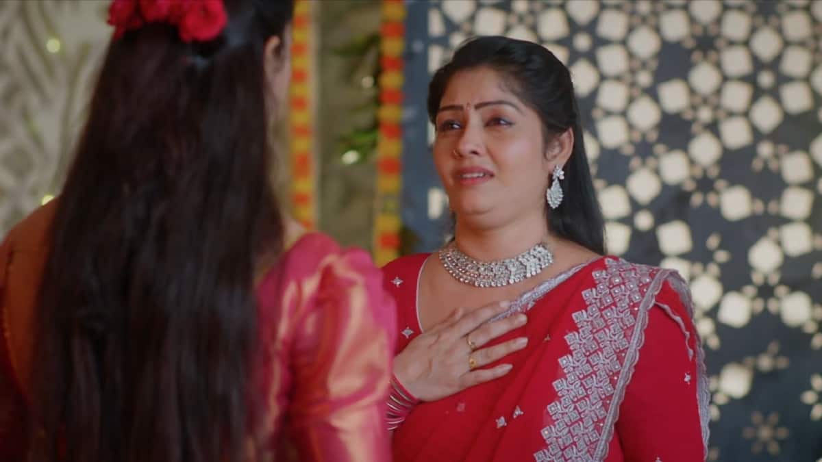 Chinni Serial Today October 28th: చిన్ని సీరియల్: మ్యాడీ కోసం నాగవల్లి కన్నీళ్లు.. దీపావళికి అసలు ట్విస్ట్ ఇదే!