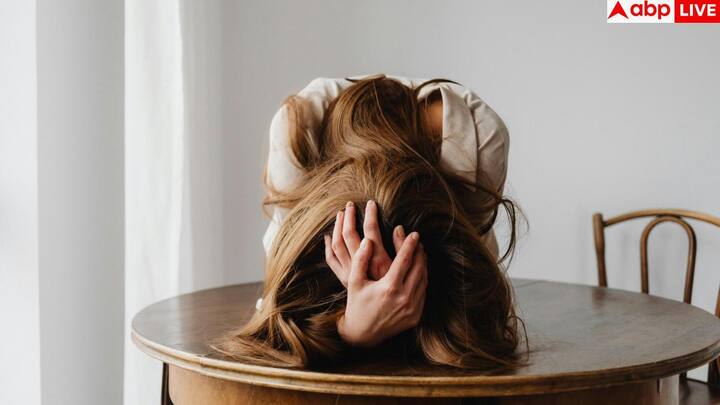 Early Warning Signs of Stroke: स्ट्रोक से हर साल बड़ी संख्या में लोग जूझते हैं. आपको बताते हैं कि स्ट्रोक आने के बाद शरीर में क्या होता है, उसके कौन से इफेक्ट्स शरीर में दिखाई देते हैं?