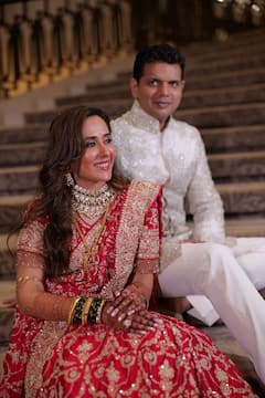 Tejasvini Lonari Samdan Sarvankar Engagement Photos:शिवसेना नेत्याची थोरली सून होणार बिग बॉस फेम अभिनेत्री तेजस्विनी लोणारी; साखरपुड्याचे फोटो पाहिलेत?