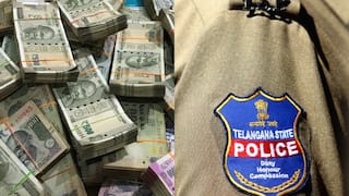 SI Rs 2 Crore Bribe: రూ.3000 కోట్ల ఆర్థిక నేరగాడ్ని వదిలేసేందుకు ఎస్ఐ రూ.2 కోట్ల డీల్, తర్వాత ఏమైందంటే!