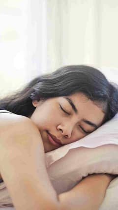 सकाळी उठल्याबरोबर तोंडात कडवटपणा का येतो? जाणून व्हाल थक्क