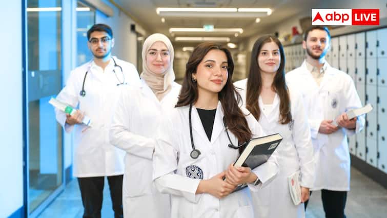 मेडिकल की पढ़ाई के लिए बेस्ट हैं ये 5 देश, केवल इतने रुपये में हो जाती है MBBS मेडिकल की पढ़ाई के लिए बेस्ट हैं ये 5 देश, केवल इतने रुपये में हो जाती है MBBS