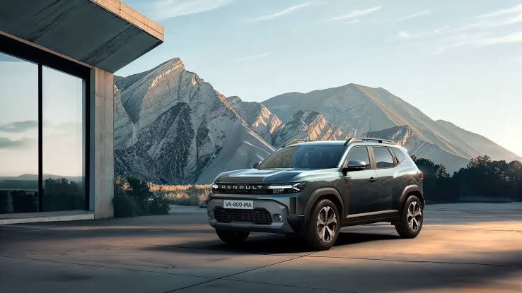 Renault Confirms Duster Comeback: Launch Slated For Republic Day 2026