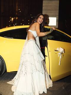 सिल्वर लहंगे में निया शर्मा ने गिराई बिजलियां, एक्ट्रेस का लुक वेडिंग सीजन के लिए है परफेक्ट इंस्पिरेशन