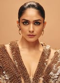 Mrunal Thakur : మృణాల్ ఠాకూర్ ఆస్తుల విలువ ఇదే.. ఒక్కో మూవీకి ఎంత రెమ్యూనిరేషన్ తీసుకుంటుందంటే