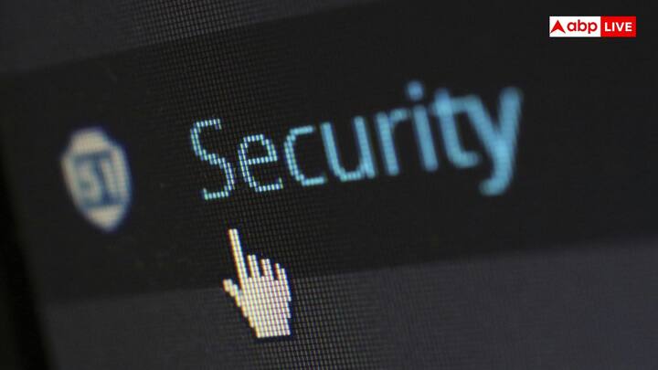 మీరు పాస్‌వర్డ్ మరింత సురక్షితంగా చేయడానికి పాస్ఫ్రేజ్ను ఉపయోగించవచ్చు. ఉదాహరణకు 4 యాదృచ్ఛిక పదాలను టైప్ చేసి, వాటి మధ్య మీకు ఇష్టమైన సంఖ్య లేదా చిహ్నాన్ని ఉంచండి.