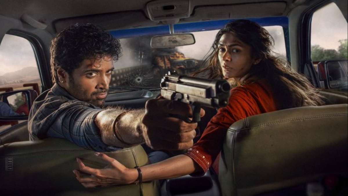 Dacoit Movie Release Date : అడివి శేష్ 'డెకాయిట్' రిలీజ్ డేట్ - ఈసారి వెనక్కి తగ్గేదేలే...