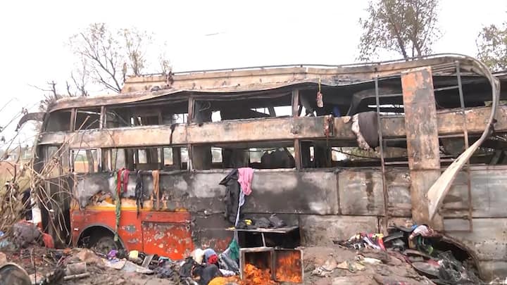 यूपी के पीलीभीत के रहने वाले नसीम पुत्र अली हसन और सहीमन पुत्री नसीम की मौत हो गई. एक मृतक की अब तक पहचान नहीं हुई.