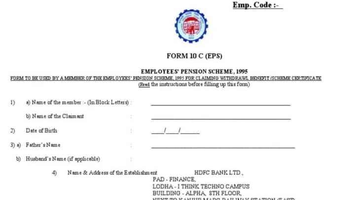 स्कीम सर्टिफिकेट रखने का फायदा यह है कि अगर आप बाद में दोबारा नौकरी करते हैं. तो पहले की सर्विस जोड़कर 10 साल पूरे हो सकते हैं. वहीं 10 साल या उससे ज्यादा सेवा वाले मेंबर 58 साल की उम्र में नियमित पेंशन या 50–57 वर्ष के बीच अर्ली पेंशन का ऑप्शन चुन सकते हैं.