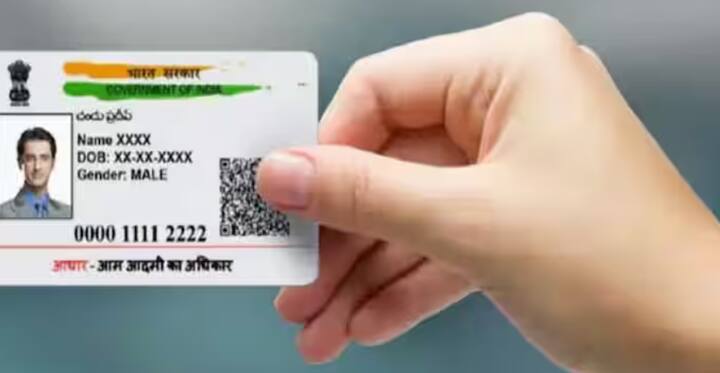 ਪ੍ਰਧਾਨ ਮੰਤਰੀ ਉੱਜਵਲਾ ਯੋਜਨਾ ਲਈ ਅਰਜ਼ੀ ਦੇਣ ਲਈ ਤੁਹਾਡੇ ਕੋਲ ਆਪਣਾ ਆਧਾਰ ਕਾਰਡ, ਰਾਸ਼ਨ ਕਾਰਡ, ਬੈਂਕ ਪਾਸਬੁੱਕ ਅਤੇ ਪਾਸਪੋਰਟ-ਆਕਾਰ ਦੀ ਫੋਟੋ ਵਰਗੇ ਦਸਤਾਵੇਜ਼ ਹੋਣੇ ਚਾਹੀਦੇ ਹਨ। ਅਰਜ਼ੀਆਂ ਔਨਲਾਈਨ ਅਤੇ ਔਫਲਾਈਨ ਦੋਵੇਂ ਤਰ੍ਹਾਂ ਦਿੱਤੀਆਂ ਜਾ ਸਕਦੀਆਂ ਹਨ।