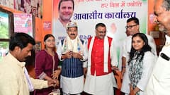 बीजेपी छोड़ कांग्रेस में जाएंगे यूपी के मंत्री संजय सिंह गंगवार? सामने आई वायरल फोटो की सच्चाई