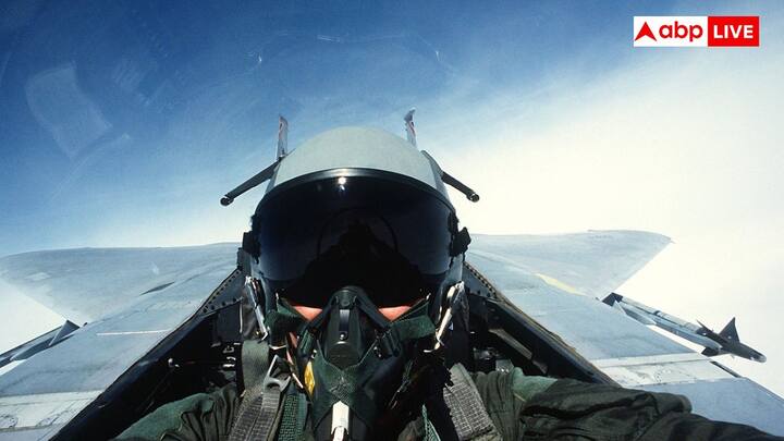 सामने से लिफ्ट बनाकर कैनार्ड मुख्य पंखों पर हवा के भार को कम करते हैं. इससे ड्रैग कम होता है और जेट कम ईंधन की खपत के साथ ज्यादा समय तक हवा में रह सकते हैं.