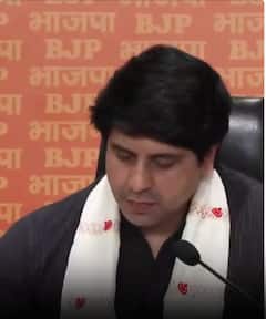 Bihar  Election 2025: इंडिया गठबंधन पर Shehzad Poonawalla ने कविताओं से कस दिया तंज | ABP NEWS SHORTS