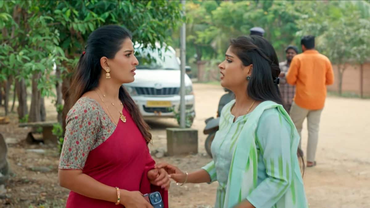 Illu Illalu Pillalu Serial Today October 29th: ఇల్లు ఇల్లాలు పిల్లలు:శోభ కోసం అత్తాకోడళ్ల పోరాటం! కిడ్నాప్ మిస్టరీ ఛేదిస్తారా? తండ్రీకొడుకుల ఎమోషన్‌!