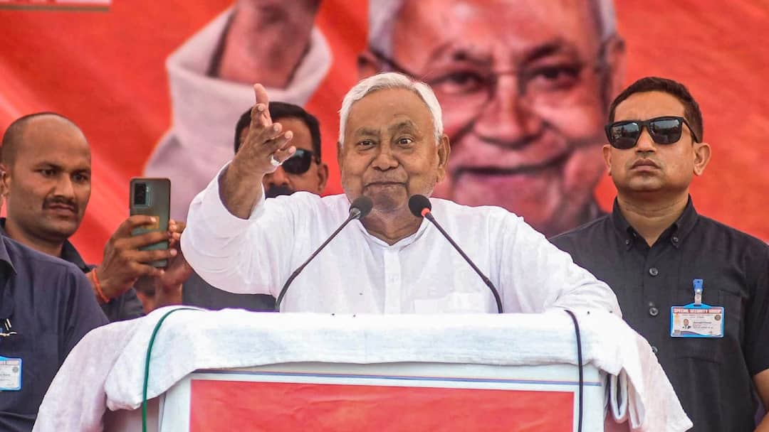 No, Nitish Kumar Is Not The Longest-Serving CM In India: These Leaders Have Served Longer