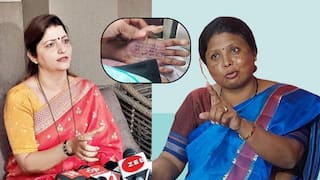 डॉक्टर तरुणीच्या हातावरील वेलांटीकडे लक्ष वेधलं, सुषमा अंधारेंची हादरवाणी पत्रकार परिषद, रुपाली चाकणकरांवर हल्ला