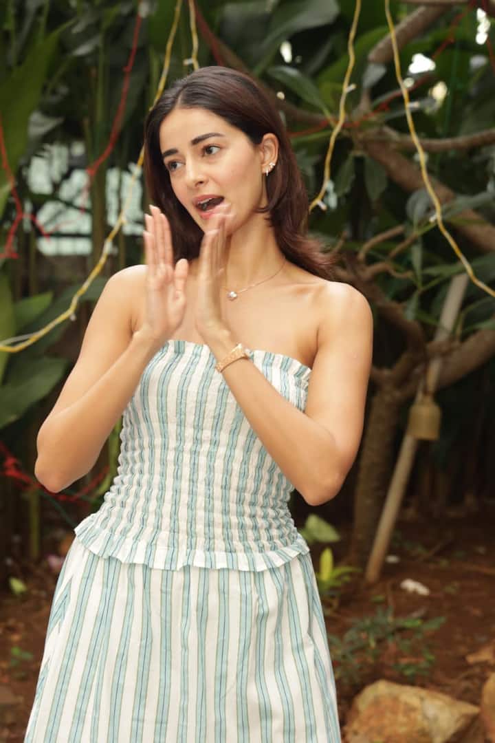 Now the actress will soon be seen in the film 'Tu Meri Main Tera Main Tera Tu Meri'. In which once again her pairing will be seen with Karthik Aryan.
