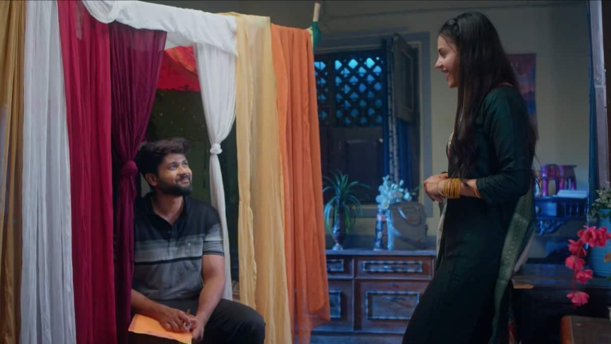 Chinni Serial Today October 30th: చిన్ని సీరియల్: మ్యాడీకి కొత్త లేడీ ఫ్యాన్! మ్యాడీ వల్ల దేవా రాజకీయ జీవిశం నాశనం అయిందా!