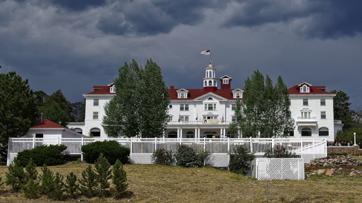 (छवि स्रोत: Twitter/@TheLifeOfLuxury)