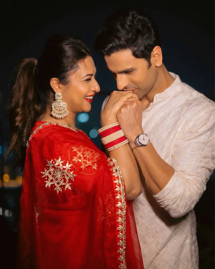 दिव्यांका ने कहा- लेकिन मैंने अभी एक शो साइन किया है. शो करते हुए कंसीव करने के मूड में नहीं हूं क्योंकि मैं शो को अच्छे से टाइम देना चाहती हूं.