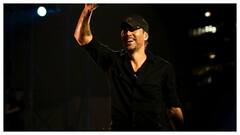 Enrique Iglesias Surprises Fan With A Kiss At Mumbai Concert, Video Goes Viral