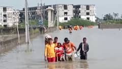 Cyclone Montha Batters Andhra, Telangana; Warangal, Nellore Face Severe Waterlogging — Video