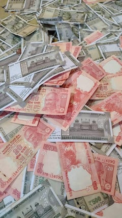 Financial detox : सणानंतर रिकामा झालेला खिसा पुन्हा भरायचा आहे का? जाणून घ्या हे स्मार्ट टिप्स...