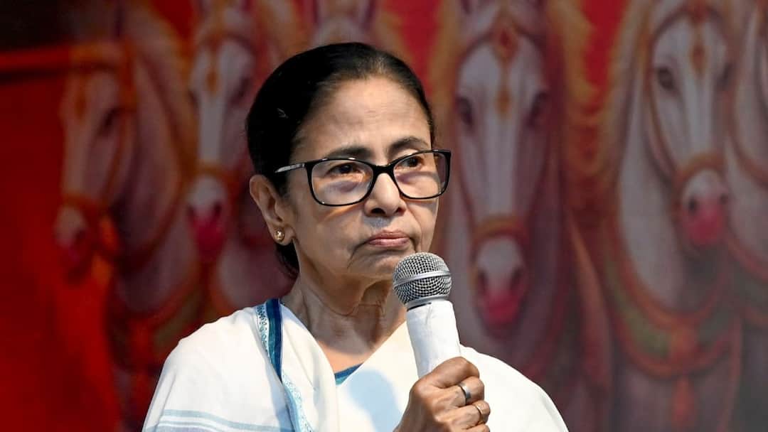 'Tragic Consequences': Mamata Links Suicides In Bengal To SIR, Slams BJP’s ‘Politics Of Fear And Hate' Bengal SIR Mamata Blames BJP Politics Of Fear And Hate Links Suicide To Bengal SIR 'Tragic Consequences': Mamata Links Suicides In Bengal To SIR, Slams BJP’s ‘Politics Of Fear And Hate'