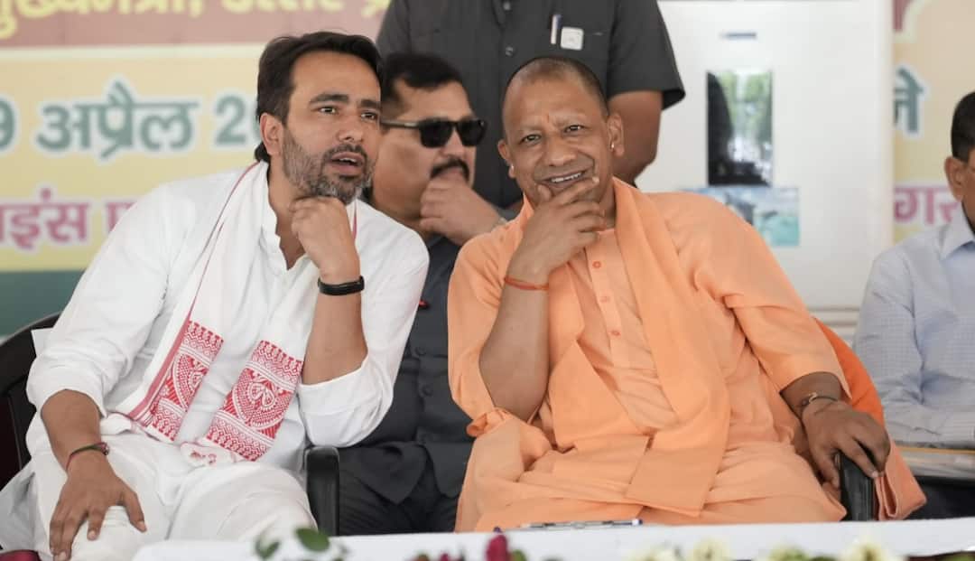 Jayant Chaudhary welcomes CM Yogi Adityanath decision to increase sugarcane prices ann 'किसानों के चेहरे पर आई मुस्कान', CM योगी के इस फैसले पर जयंत चौधरी ने जताई खुशी