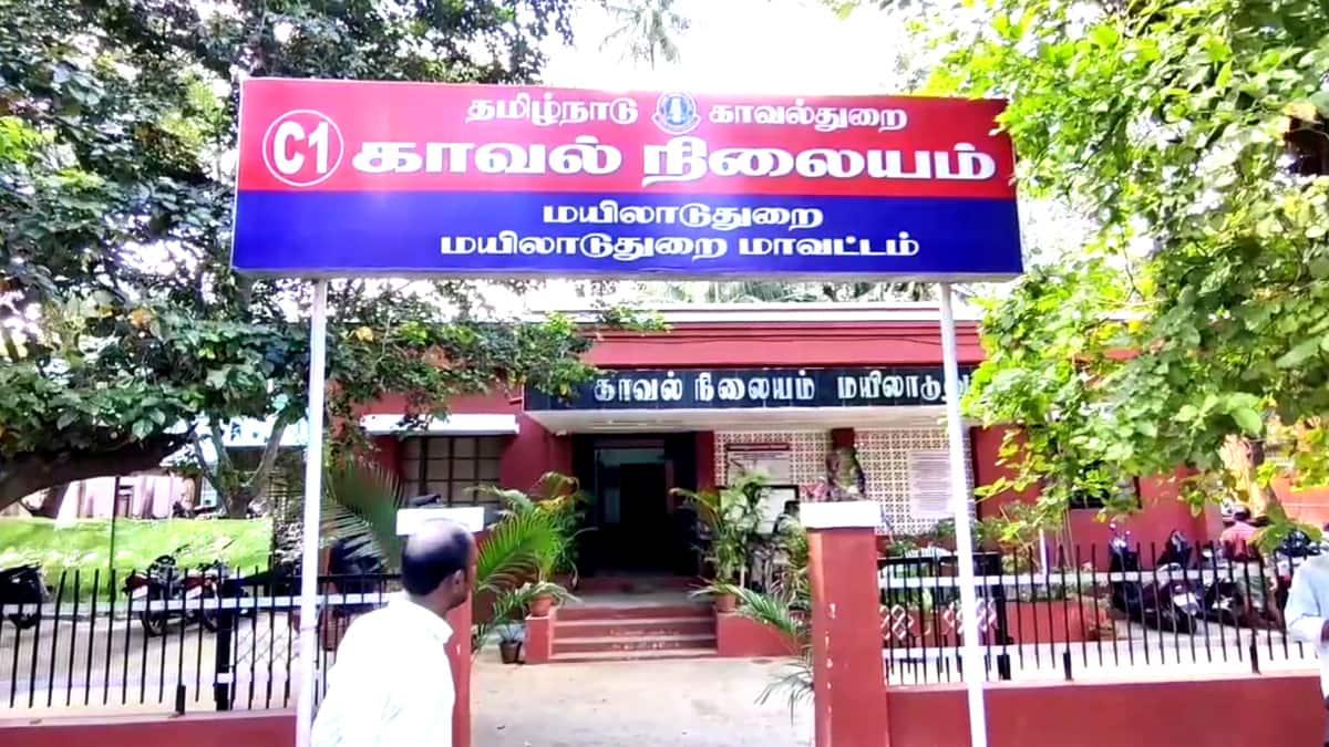 ஒரு கொலை வழக்கு : 9 பேருக்கு ஆயுள் தண்டனை விதித்து மயிலாடுதுறை நீதிமன்றம் பரபரப்பு தீர்ப்பு