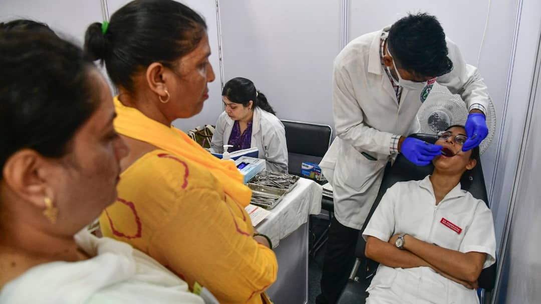 <div>India's 'Swasth Nari' Campaign Achieves 3 Guinness World Records In Women's Healthcare</div> <div>India's 'Swasth Nari' Campaign Achieves 3 Guinness World Records In Women's Healthcare</div>