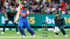 ভারতের পরাজয়ের দিনেও উজ্জ্বল অভিষেক, অর্ধশতরানের ইনিংসে ভাঙলেন কোহলির সর্বকালীন রেকর্ড