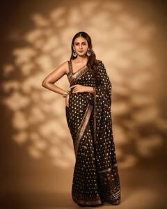 हुमा कुरैशी की 10 तस्वीरें, जानिए एक्ट्रेस किसे कर रही हैं डेट