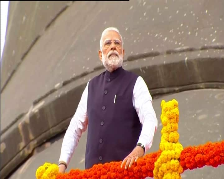 પ્રધાનમંત્રી મોદીએ કાશ્મીર વિશે શું કહ્યું?  -  પીએમ મોદીએ કહ્યું, 