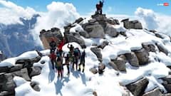 हिमालय में गूँजी जशपुर की गूंज: आदिवासी युवाओं ने जगतसुख पीक पर खोला नया मार्ग