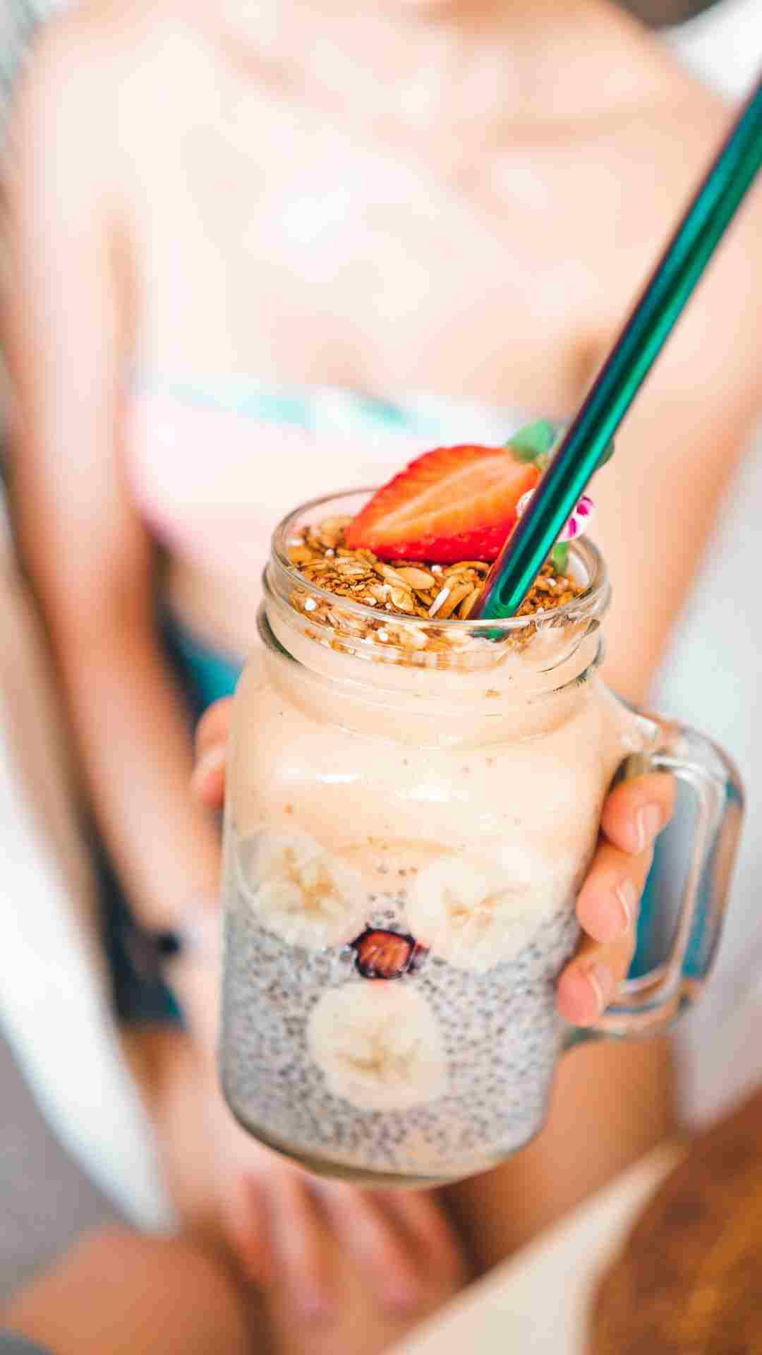 4 Types of People Who Should Avoid Eating Chia Seeds 4 Types of People Who Should Avoid Eating Chia Seeds