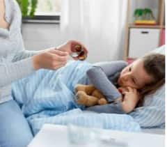 Children Health : हवामान बदललं की मुलं आजारी पडतात? वापरा 'या' टिप्स!