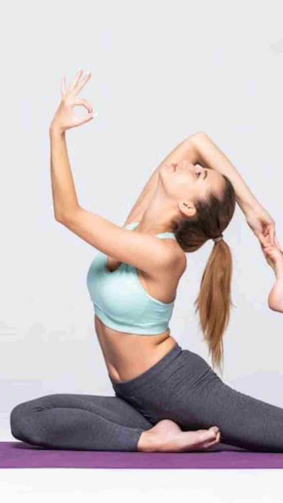 सकाळची सुरुवात 'या' पाच योगासनांनी करा अन् पाहा चमत्कार