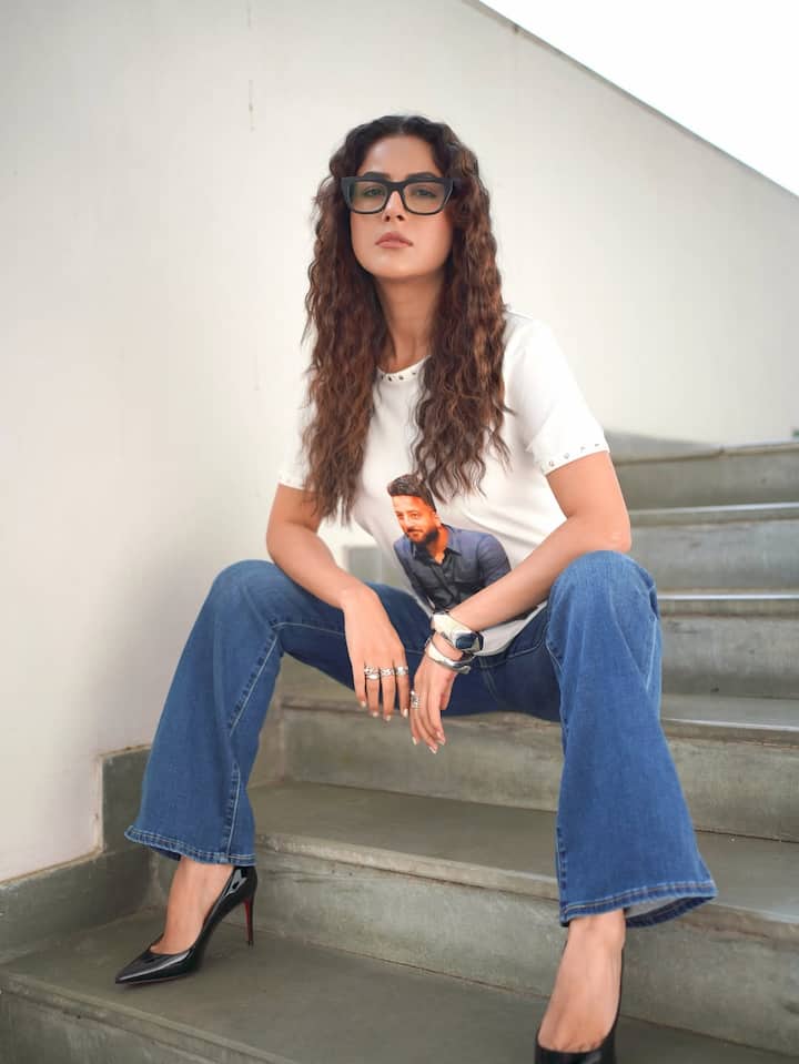 Shahnaz Gill said in an interview to Mashable India that she will only do love marriage. Because they want a boy of their type and their mother will not be able to find one.