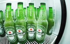 ਇੱਥੇ 500 ਰੁਪਏ ਦੀ ਸ਼ਰਾਬ ਦੀ ਬੋਤਲ 'ਤੇ ਮਿਲ ਰਹੀ 400 ਰੁਪਏ ਦੀ ਛੋਟ, ਜਾਣੋ ਕਿਉਂ ਸਸਤੀ ਮਿਲ ਰਹੀ ਸ਼ਰਾਬ ?