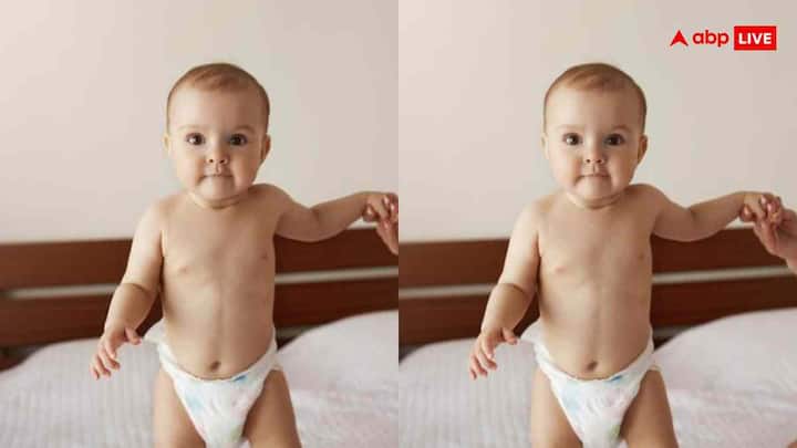 अगर बच्चा लंबे समय तक गीला डायपर पहने रहता है, तो उसकी स्किन में रैशेज, खुजली या इंफेक्शन हो सकता है. गीले डायपर में बैक्टीरिया बढ़ने लगते हैं, जो बच्चे के पेशाब के रास्ते तक पहुंच सकते हैं. कभी-कभी यही बैक्टीरिया यूटीआई का कारण बनते हैं. हालांकि यूटीआई भी ज्यादातर मामलों में ठीक हो जाता है, यह किडनी फेल जैसी गंभीर समस्या नहीं बनता है. इसलिए जरूरी है कि डायपर समय पर बदला जाए.