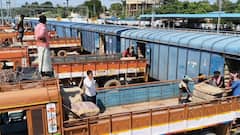 கொல்கத்தாவிலிருந்து சரக்கு ரயிலில் 27.30 லட்சம் சாக்குகள் தஞ்சைக்கு வருகை