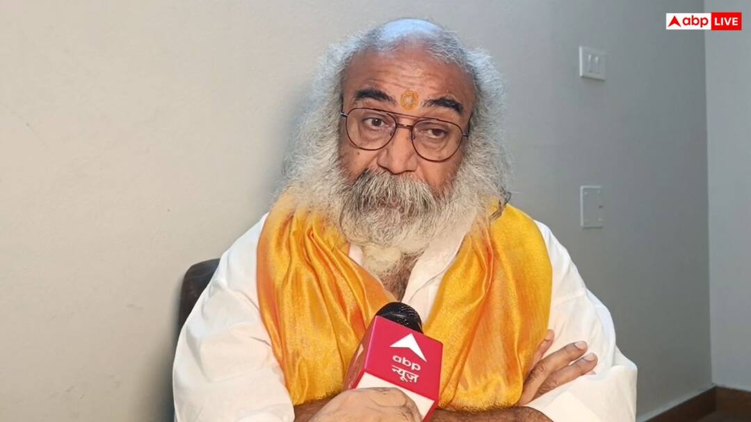 'घर में नहीं हैं दाने, अम्मा चली भुनाने...', अखिलेश यादव पर आचार्य प्रमोद कृष्णम ने कसा तंज Acharya Pramod Krishnam Attack on Akhilesh Yadav and Rahul Gandhi Alliance Ann 'घर में नहीं हैं दाने, अम्मा चली भुनाने...', अखिलेश यादव पर आचार्य प्रमोद कृष्णम ने कसा तंज